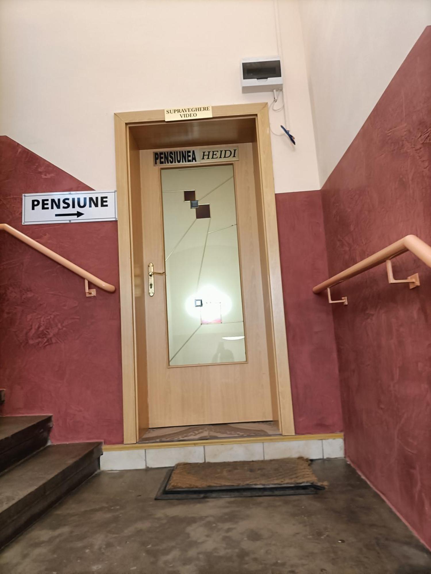 Hotel Casa Heidi Timisoara Exterior foto
